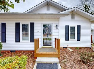 905 Old Winston Rd, High Point, NC 27265