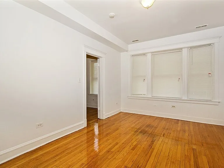 7657 S Morgan — Photo 10