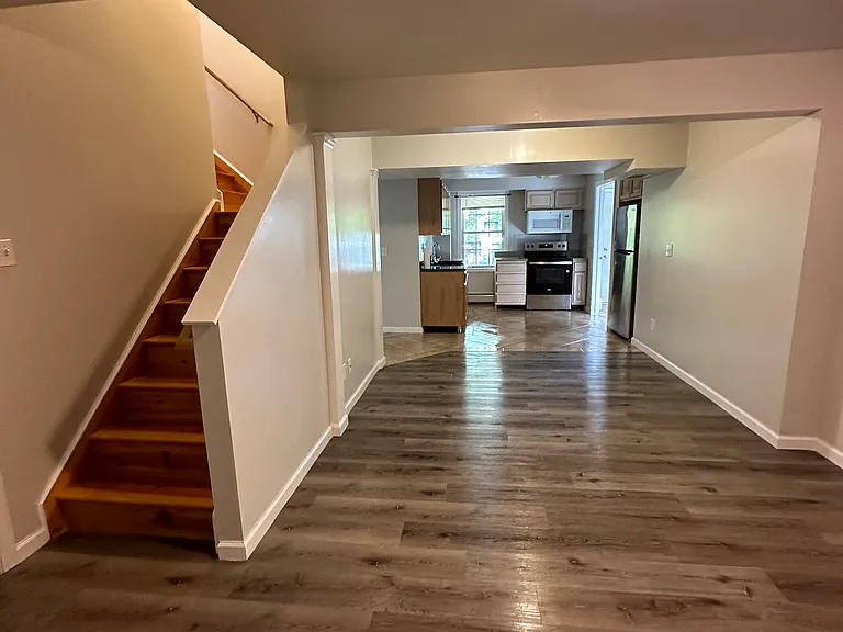 31 Squire Hill Rd — Photo 8