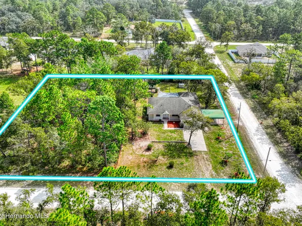18276 Macassar Rd, Weeki Wachee, FL 34614