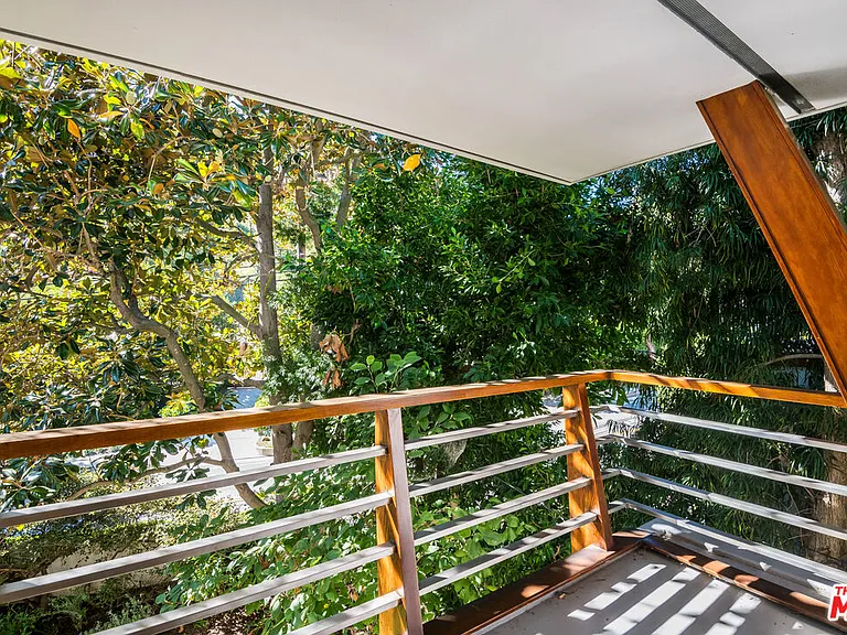 3600 Mandeville Canyon Rd — Photo 34