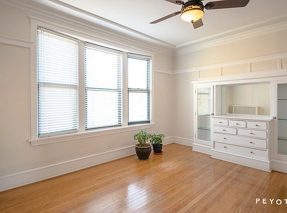 4th image of 826 W Lakeside Ave #3W