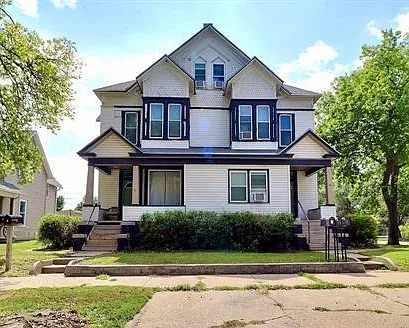 447-453 W Military Ave — Photo 13