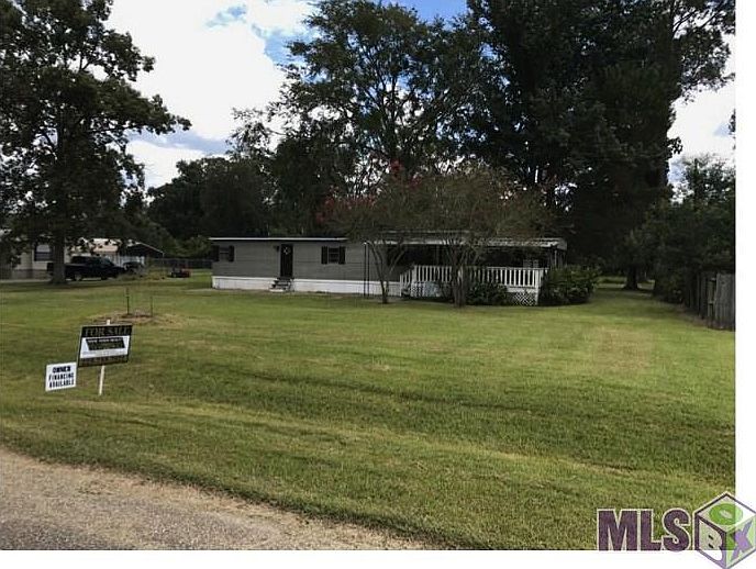 1st image of 17118 Camden Dr