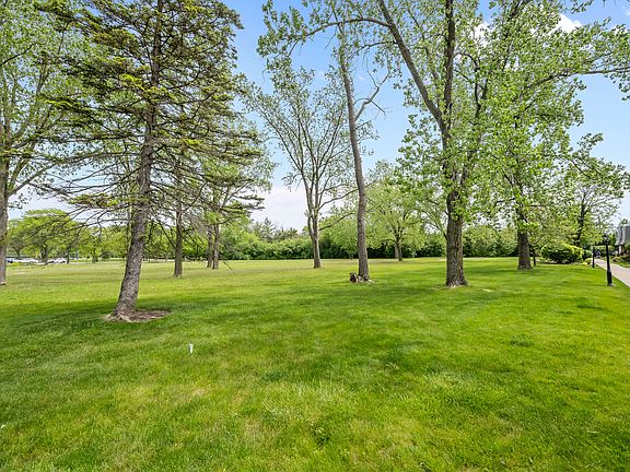 2nd image of 628 Calais Cir