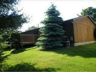 2nd image of 38452 Chestnut Ln #6