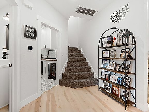 stairs to bonus room 