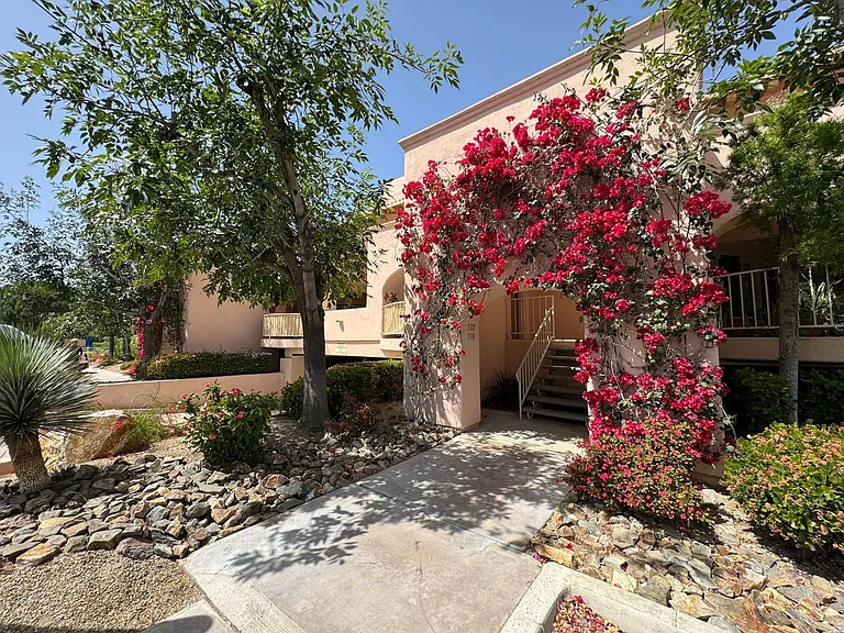 500 E Amado Rd #510 — Photo 26