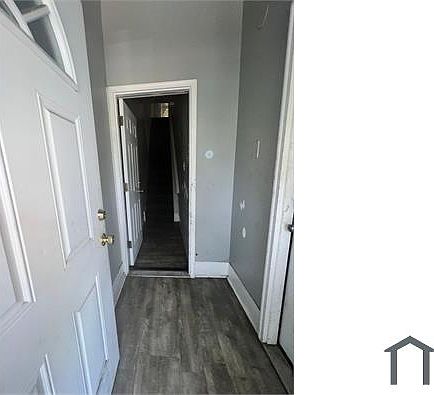 1st image of 3329 Ridge Ave #2