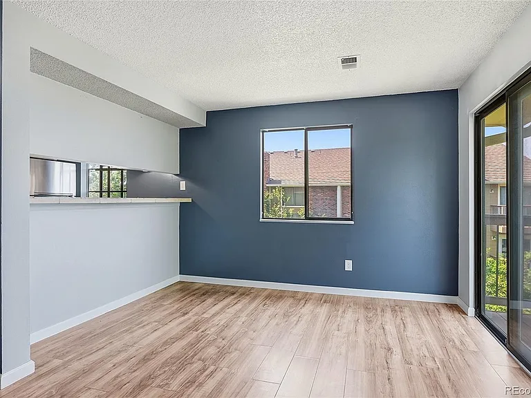 3021 S Ursula Cir #301 — Photo 12