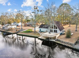 6655 Clarks Neck Rd, Washington, NC 27889