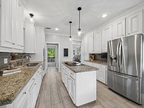3rd image of 4006 Aspen Mountain Trl