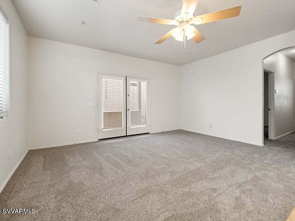 4th image of 1660 Mariposa Drive