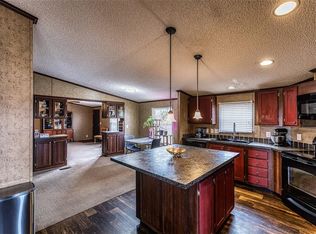 11680 N 1880th Rd, Sayre, OK 73662