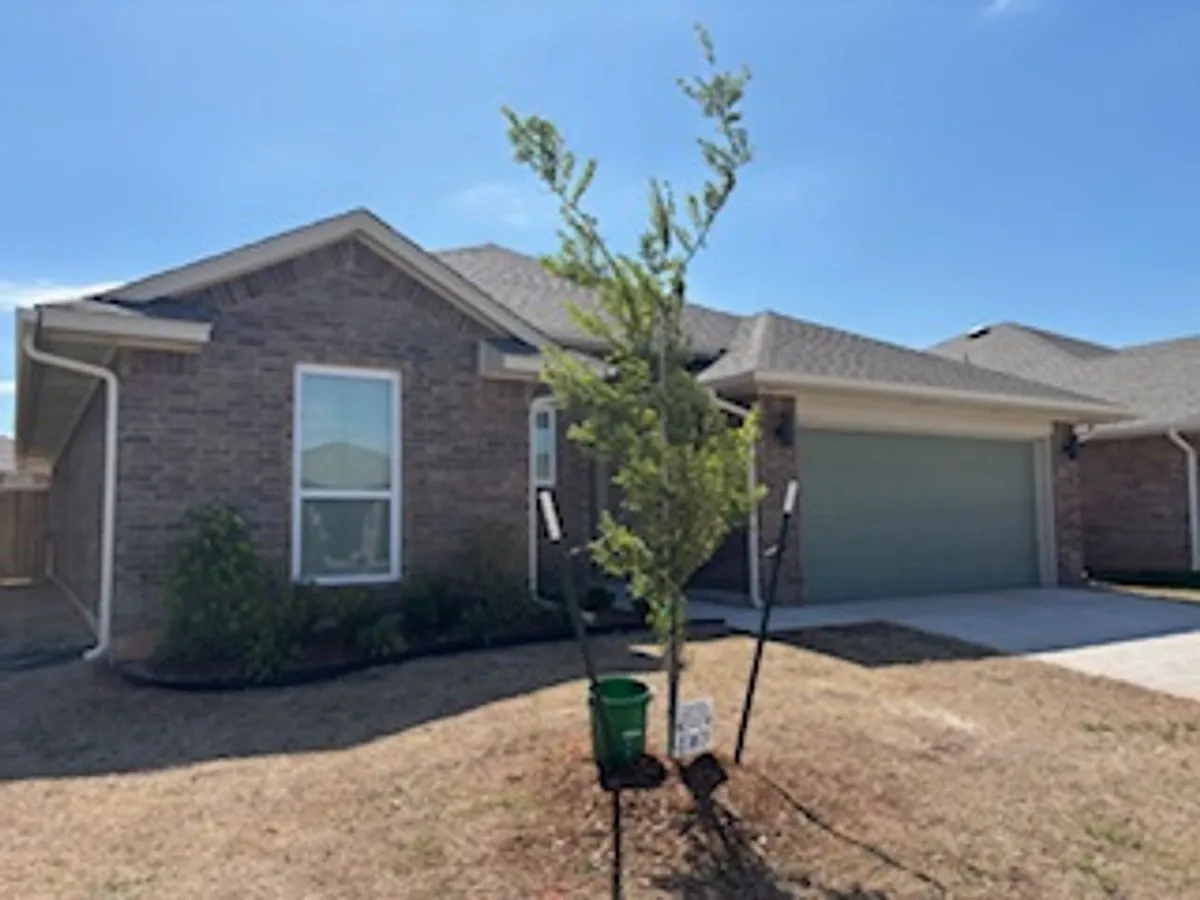 Building Photo - 18112 Austin Ct