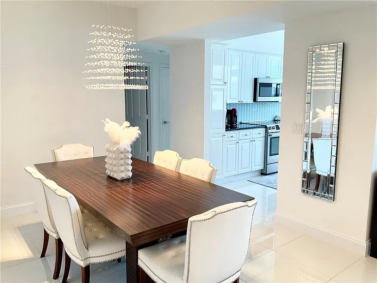 3100 N Ocean Blvd #606 — Photo 6