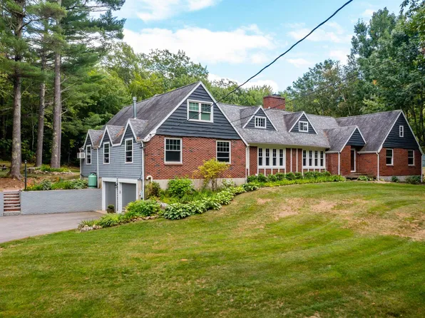 1 Canaan Road, Tuftonboro, NH 03816