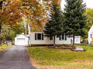 2011 14th St SE, Rochester, MN 55904