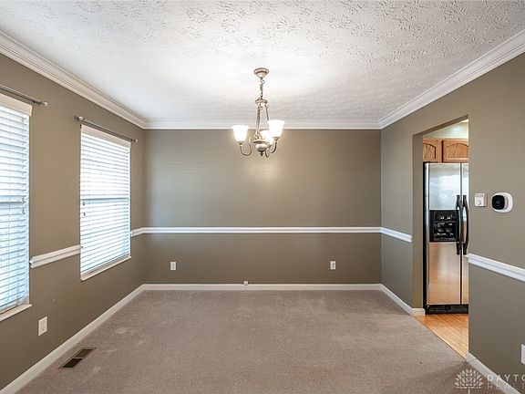4th image of 2535 Harmony Dr