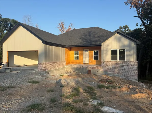8 Jellinger Ln, Bella Vista, AR 72715