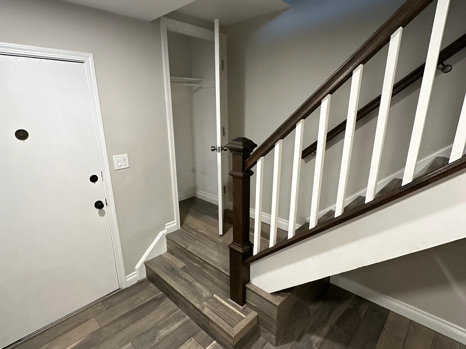 3 bed, 1.5 bath, 1130 sqft, $3,200 — Photo 4