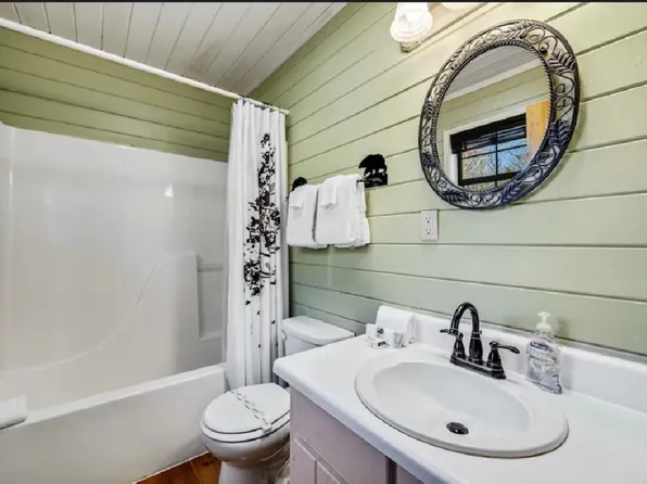 208 Wolf Trce, Blue Ridge, GA 30513