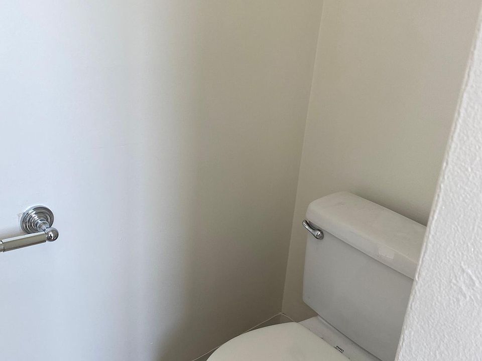 1st image of 1145 N Central Ave APT 7