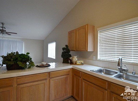 5th image of 32990 Cathedral Canyon Dr
