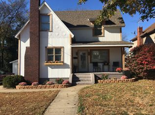 215 S Main St, Harrisburg, IL 62946