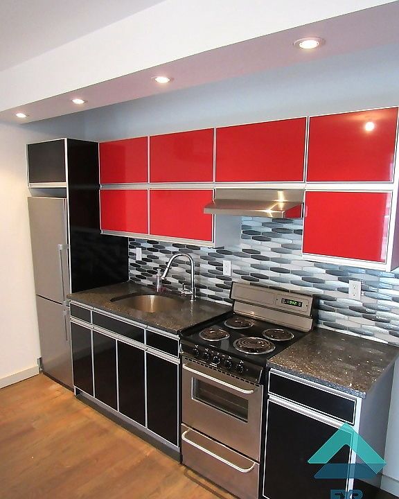 1st image of 274 Jefferson St #3GF