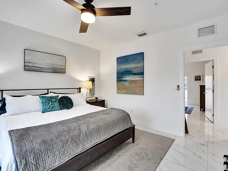 1371 N Ocean Blvd — Photo 34
