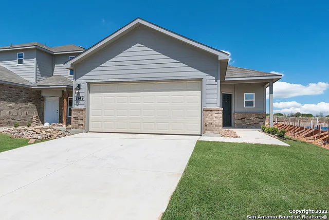 1149 Gracie Way