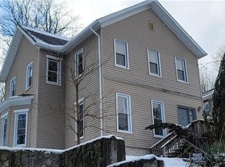 5 Rice St, Lyons, NY 14489