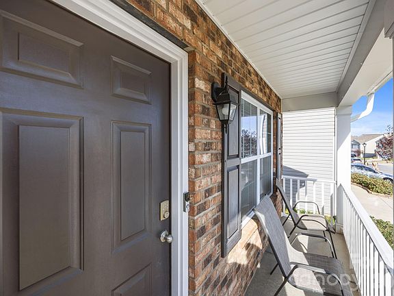 2nd image of 630 Shellbark Dr