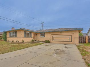 806 Saint Ann Dr, Salinas, CA 93901