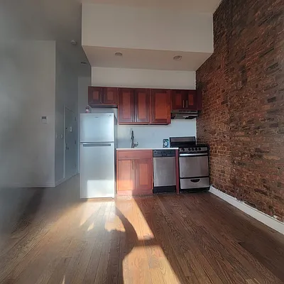 Rented by Yup Realty LLC | media 13