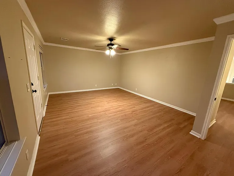 11505 Emerald Falls Dr — Photo 29