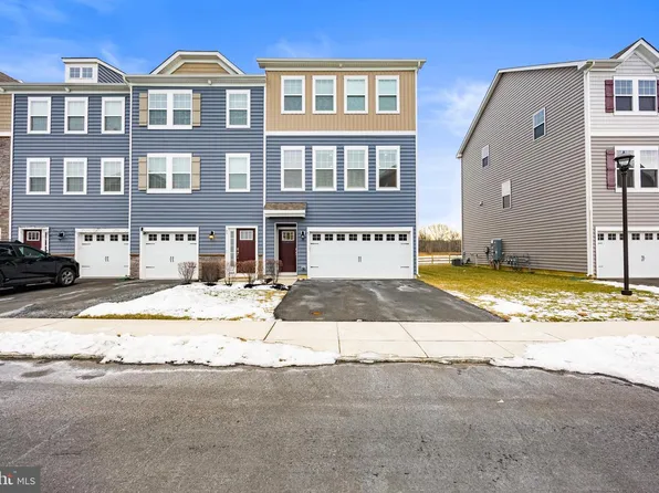 41 Turin Way, Mount Laurel, NJ 08054