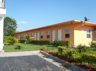 760 Joe Louis Ave APT 8, Pahokee, FL 33476