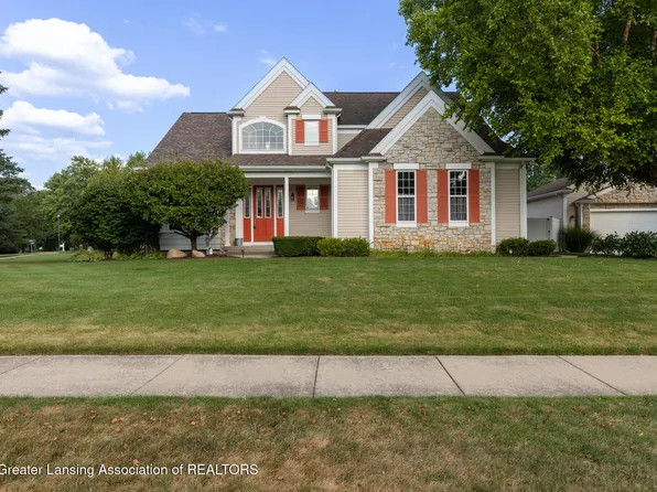 11420 Carousel Dr, Grand Ledge, MI 48837