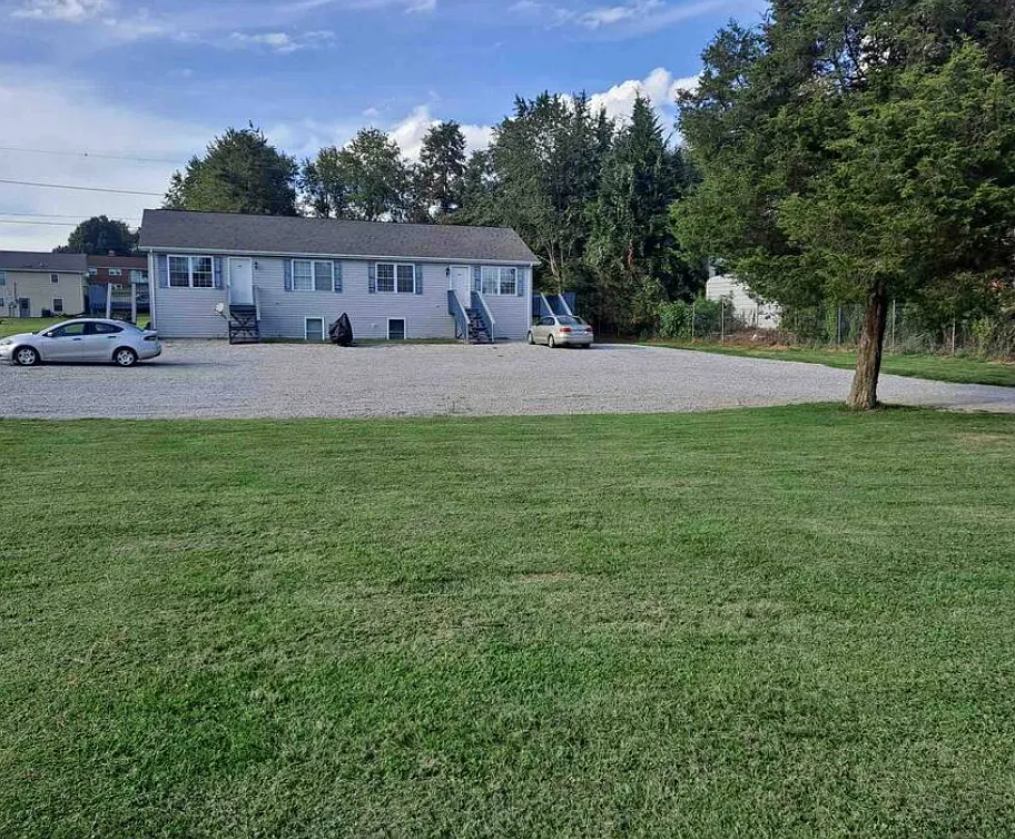 4 bed, 1800 sqft, $3,000 — Photo 4