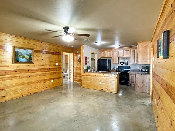 3rd image of 1519 County Road 706 Unit 4