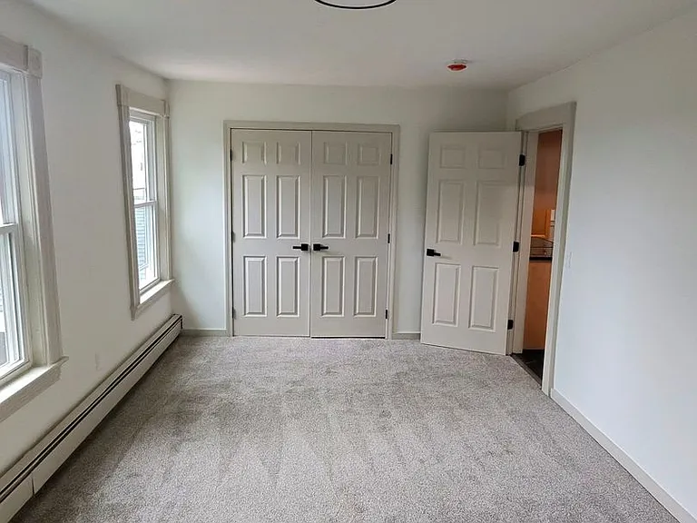 51 Summit St — Photo 10