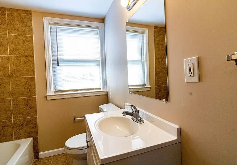 732 Old Riverside Rd — Photo 13