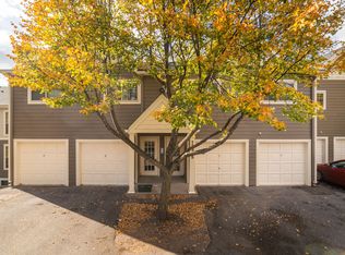 Parkwood Heights Apartments, Burnsville, MN 55337
