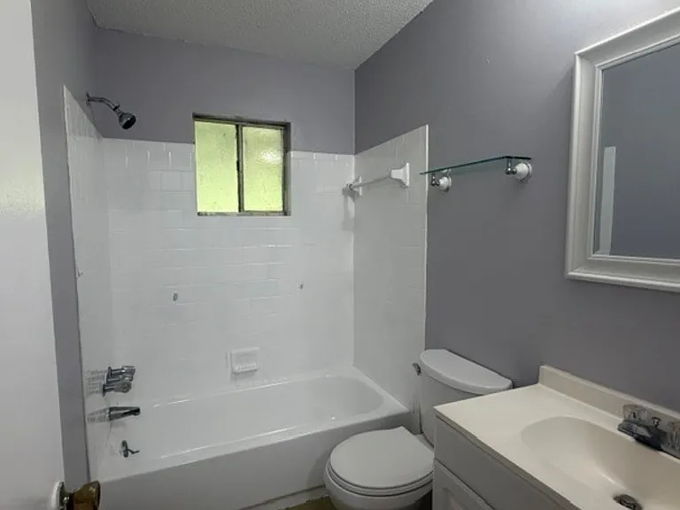 217 Townsend Dr — Photo 10