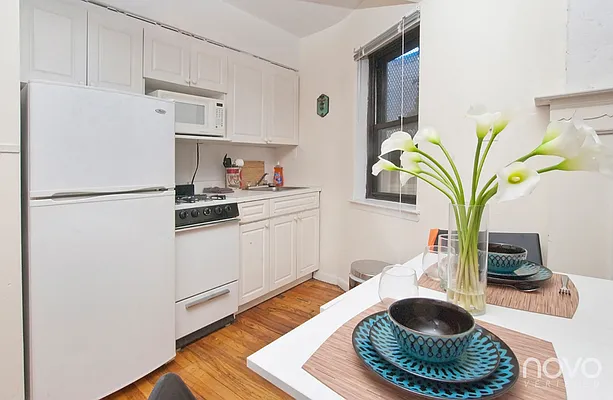 Rented by NOVO | media 25