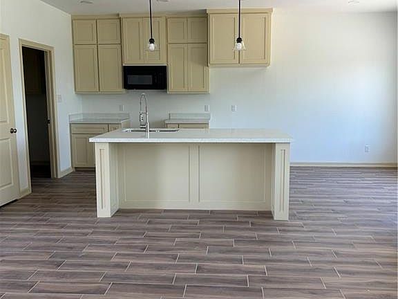 4th image of 2905 Brushy Ct