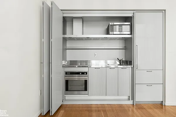 Rented by Brown Harris Stevens | media 21