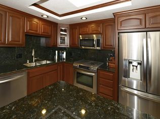 1533 Oakmont Dr APT 3, Walnut Creek, CA 94595